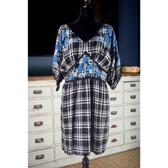 Anthropologie Dresses & Skirts - Anthropologie Sarah Plaid Embroidered Dress New